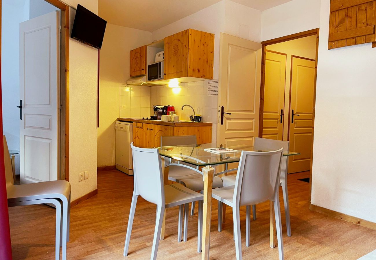 Ferienwohnung in Orelle - Hameau 1 002 - SPA & PISCINE appartement 6 pers