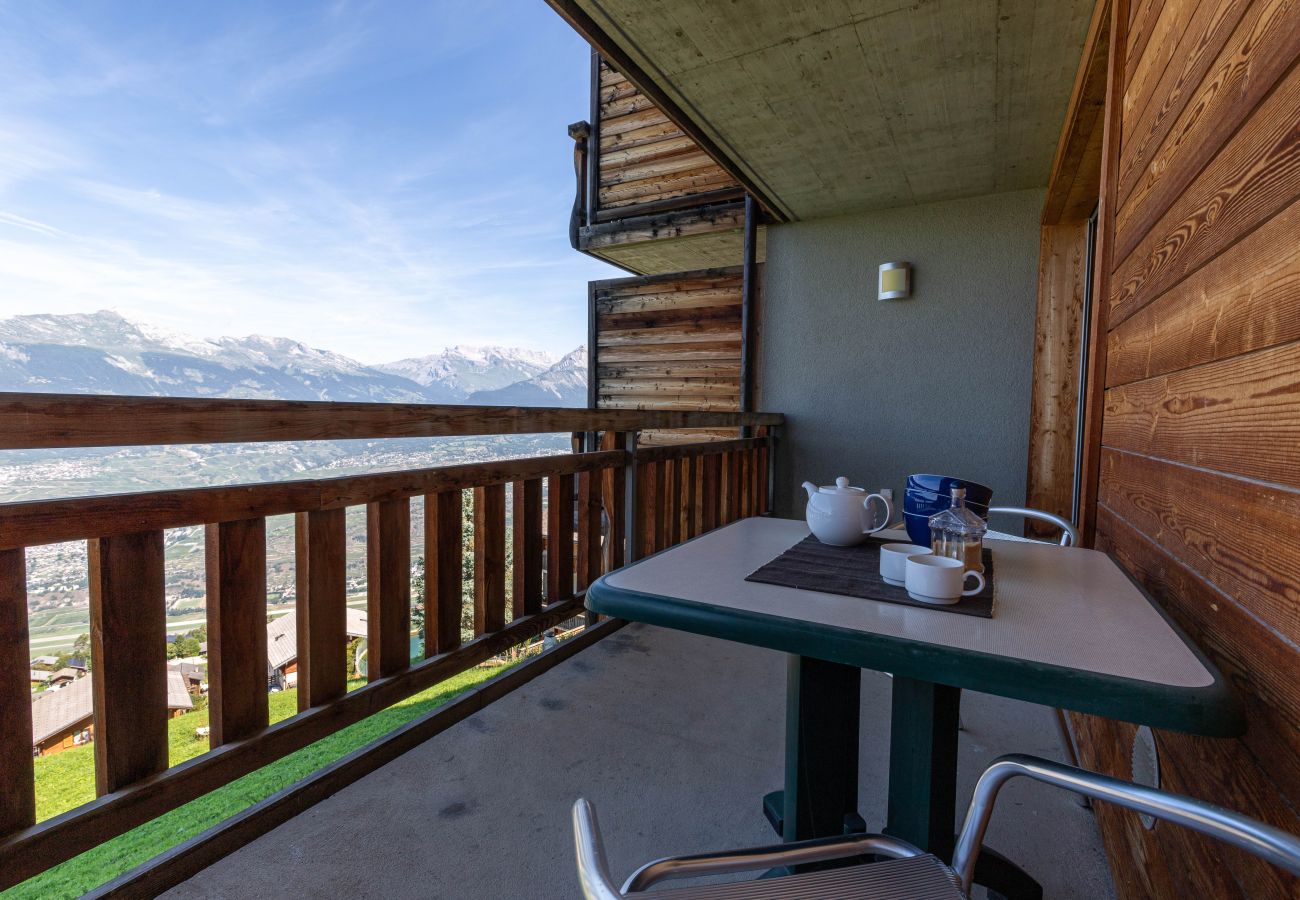 Terrasse Appartement Plein Ciel Va 022 in Veysonnaz, Schweiz