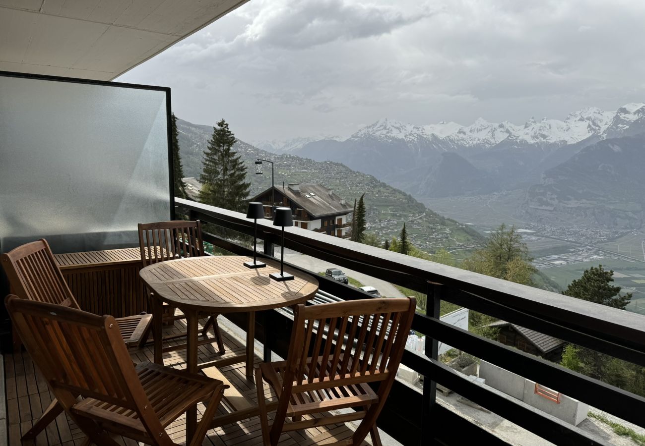 Balkon Wohnung E 022 in Veysonnaz in der Schweiz