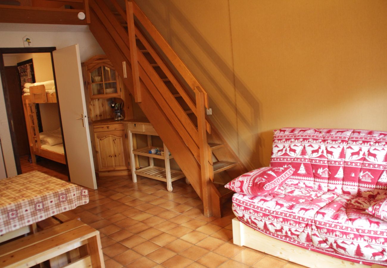 Wohnzimmer, Wohnung AP120 in Châtel in Frankreich