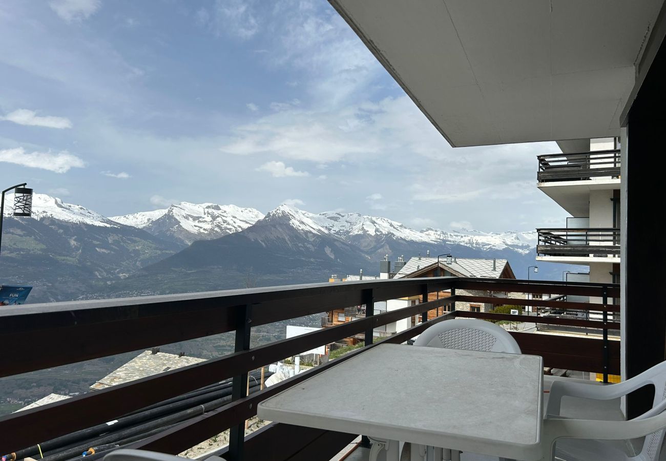 Balkon Appartement Diablerets D 010, in Veysonnaz in Zwitserland