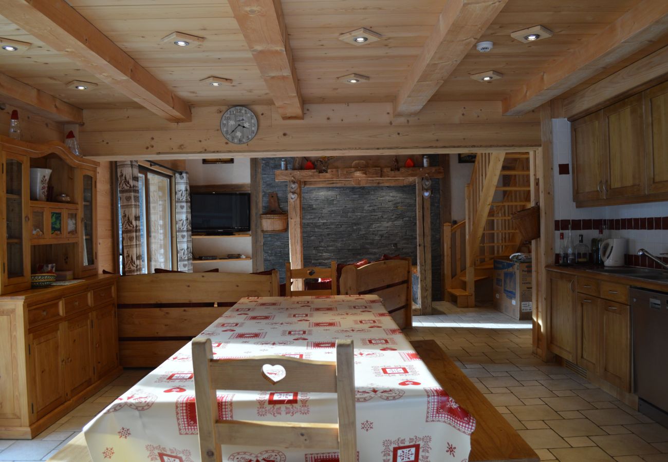 Chalet in Châtel - Chalet Marie CMR COSY & SKI LIFT 10 Pers.