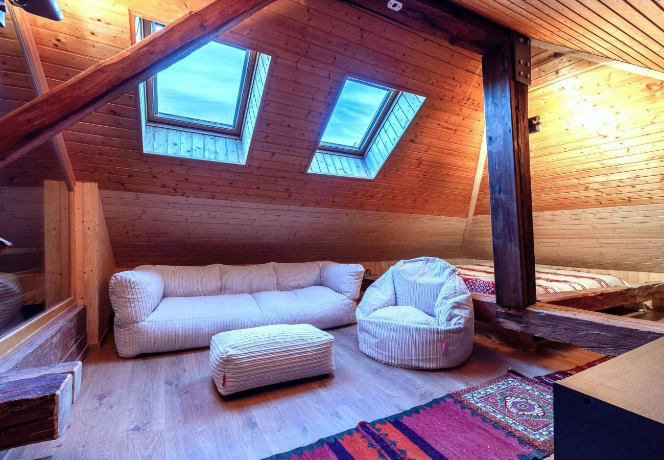 Chalet in Les Mayens-de-Sion - Supersaxo QUIET & CHARMING chalet 8 pers