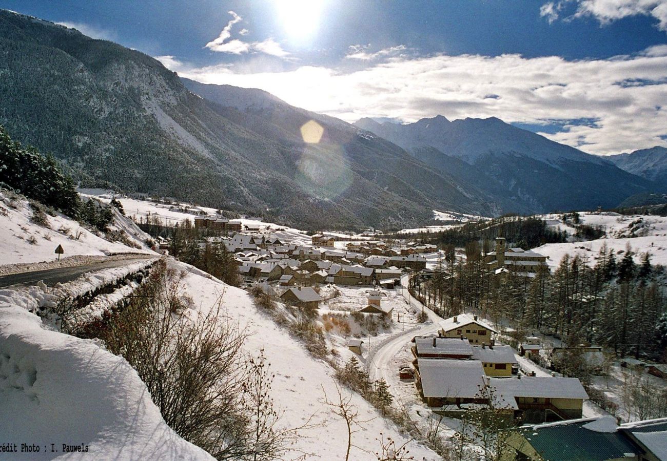 Apartment in Val Cenis - Balcons B 015 - PARC NAT. VANOISE appart. 6 pers.