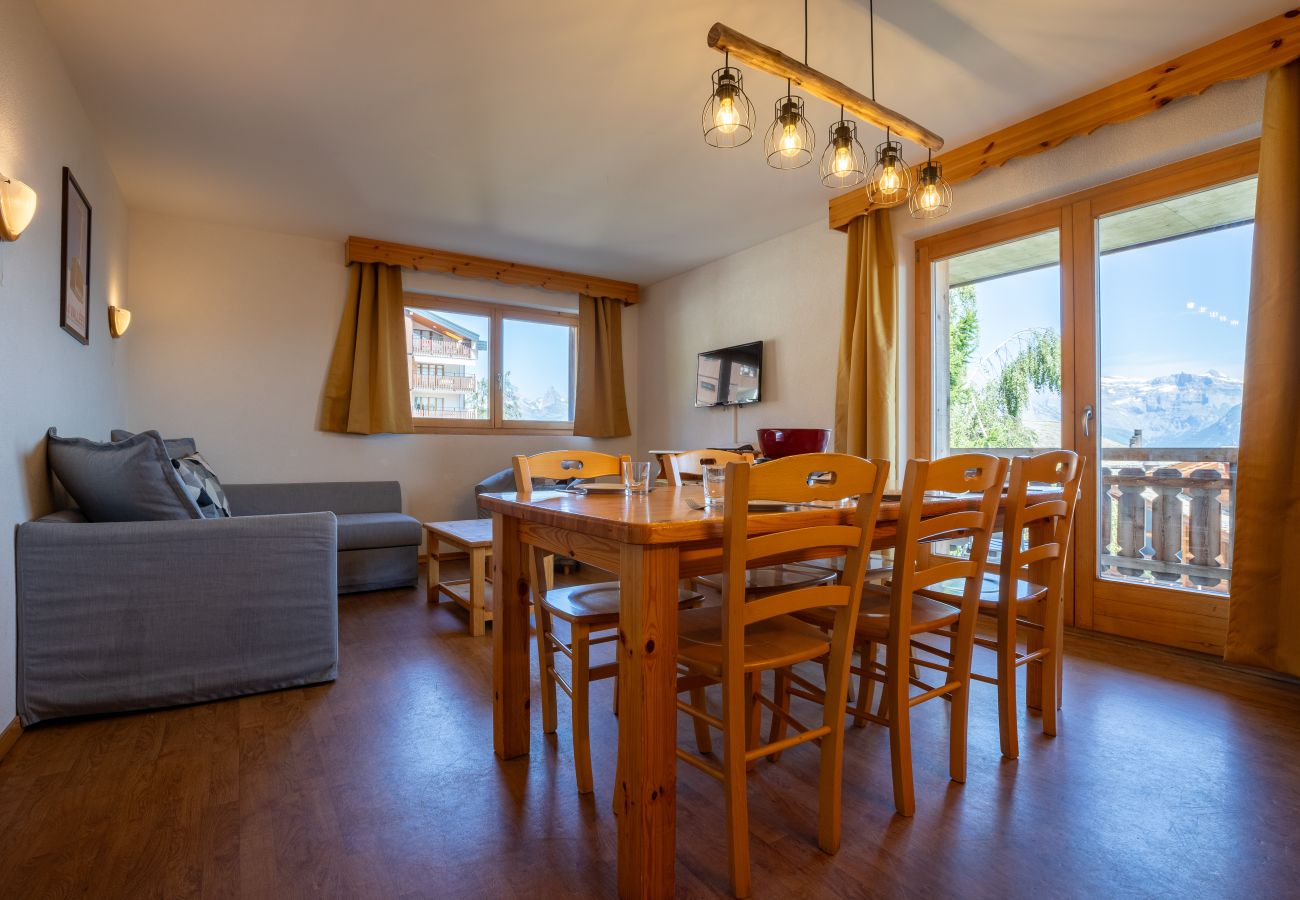 Dining Room Apartment Pracondu 1 101 in Nendaz, Switzerland