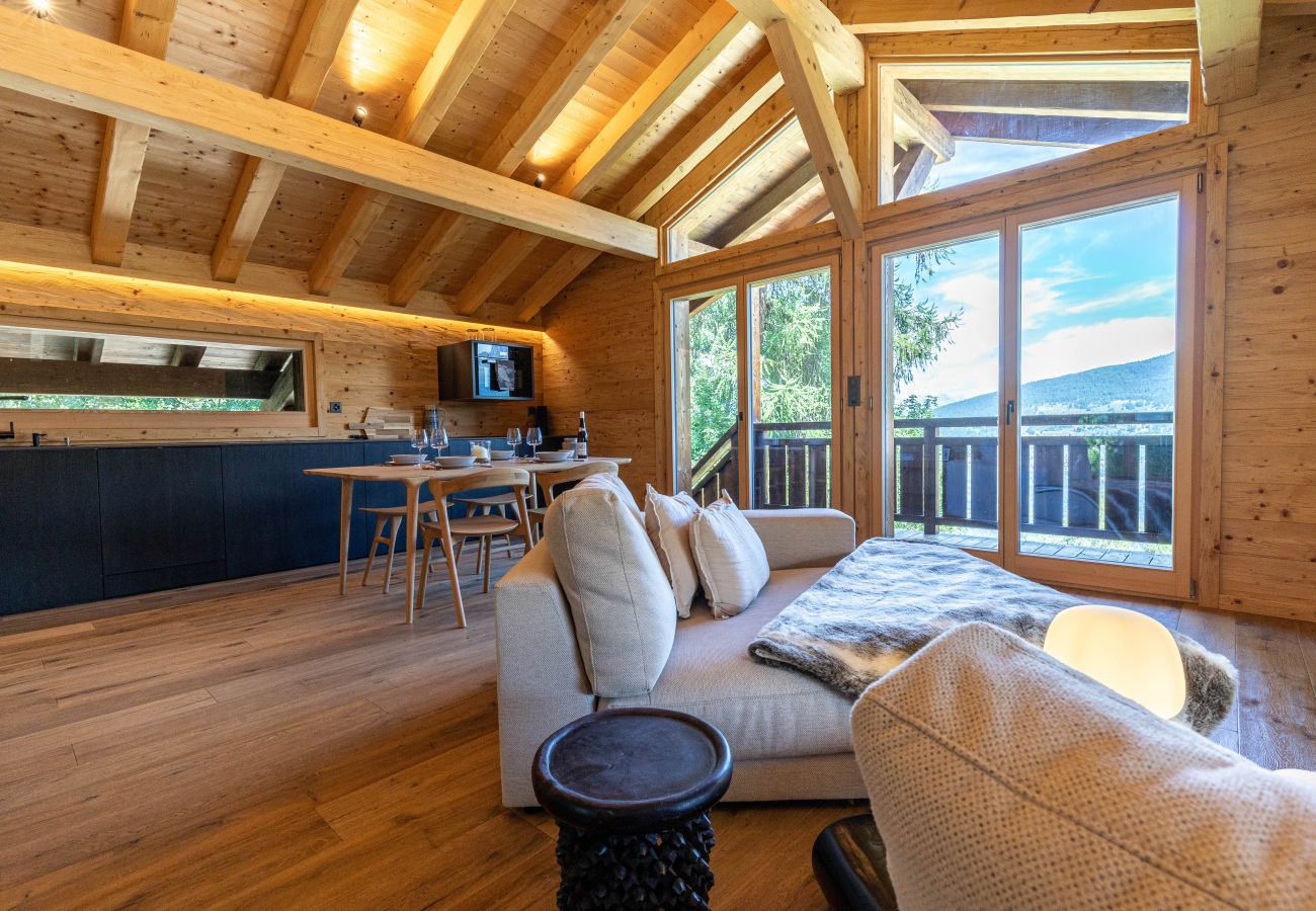 Living Room Chalet Base Camp in Veysonnaz, Switzerland