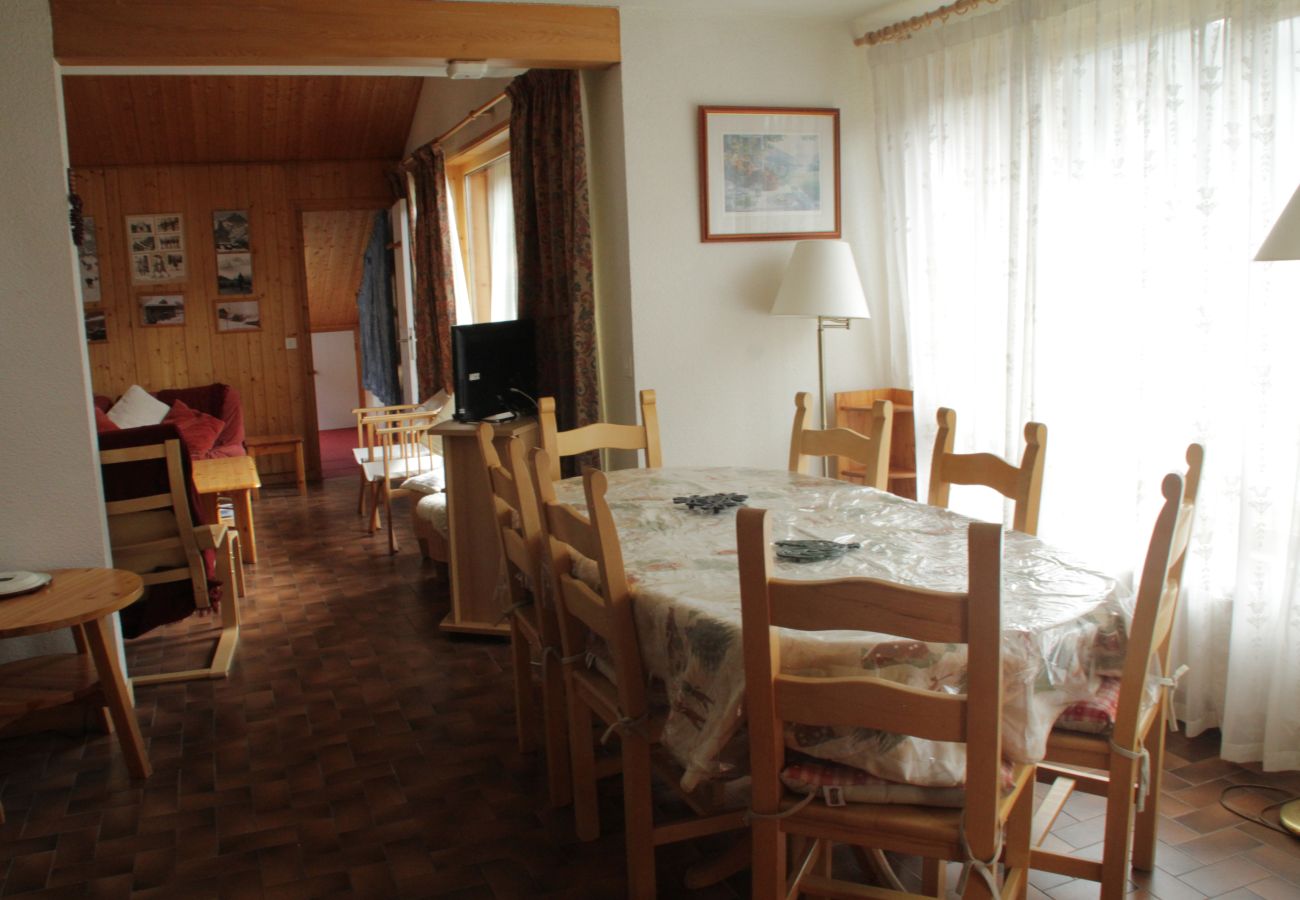 Dining room Val Pierre village center 