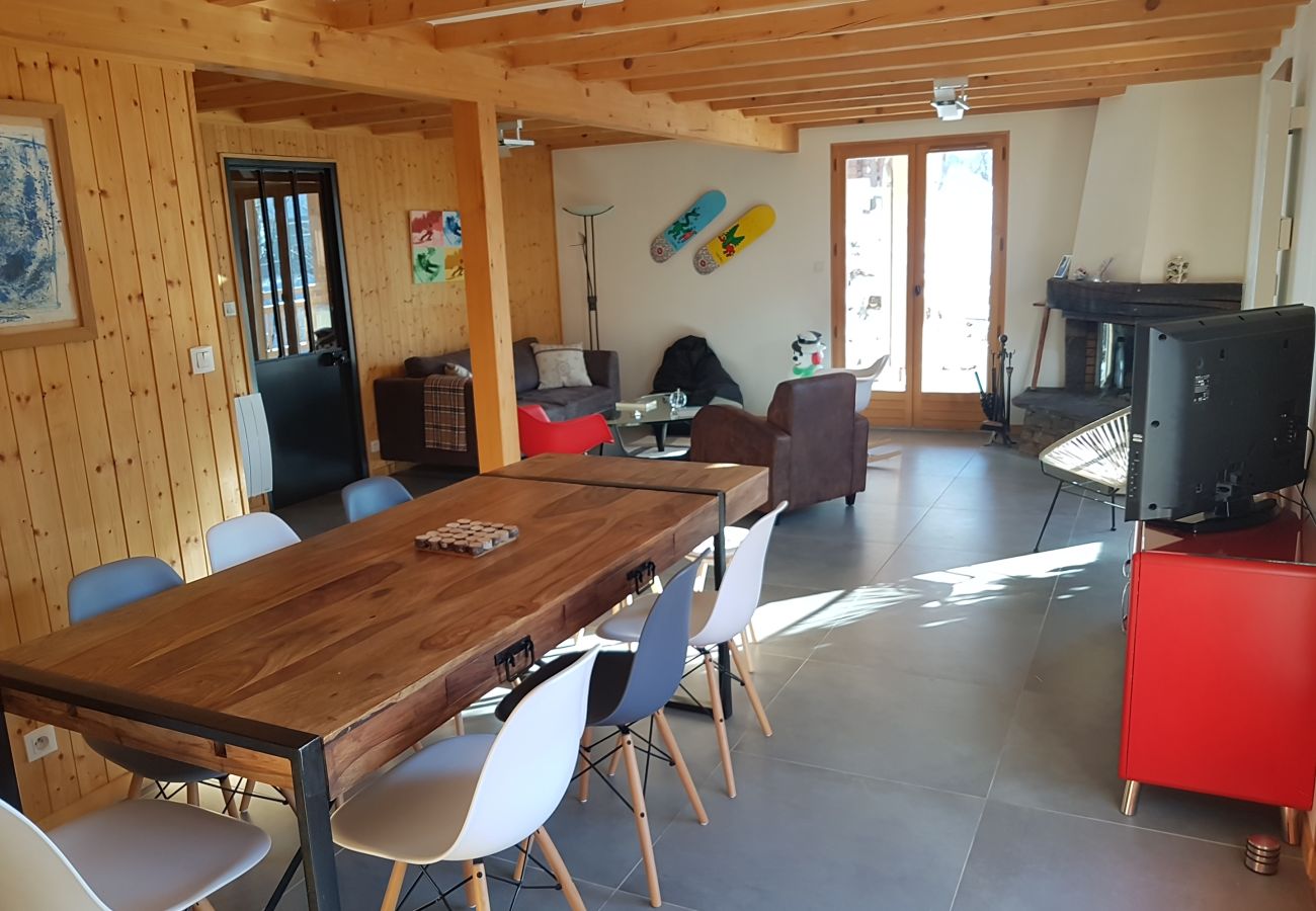 Chalet in Châtel - Chalet Casimir CSM CHARMING & NATURE 10 Pers.