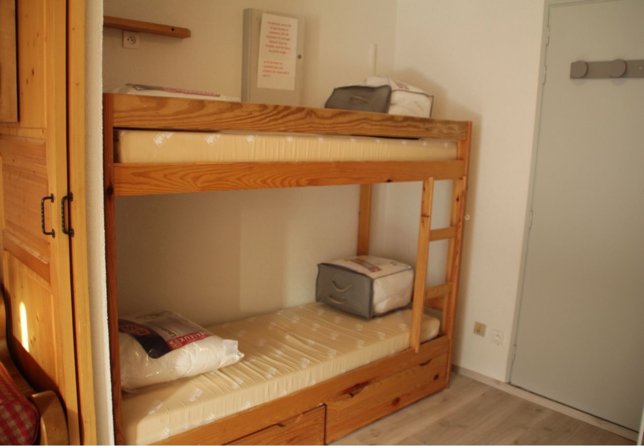 Bedroom Apartment Chaumière des Neiges CM1003 at Châtel in France