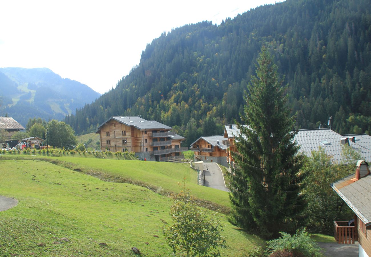 Chalet in Châtel - Chalet Ecureuil ECR CHARMING & NATURE 5 Pers.