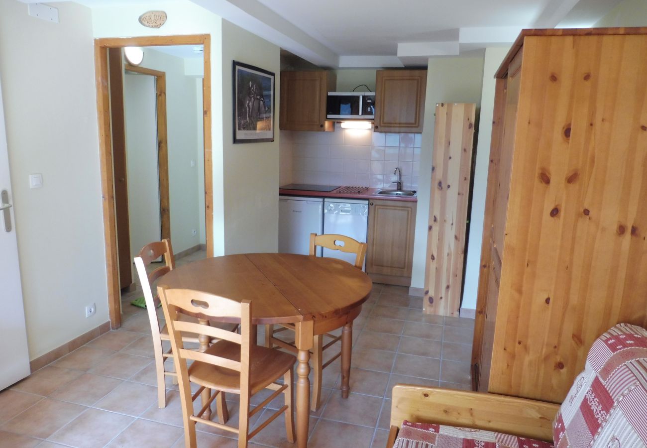 Apartment in Val Cenis - Terrasses D 305 - PARC NAT. VANOISE appart. 6 pers