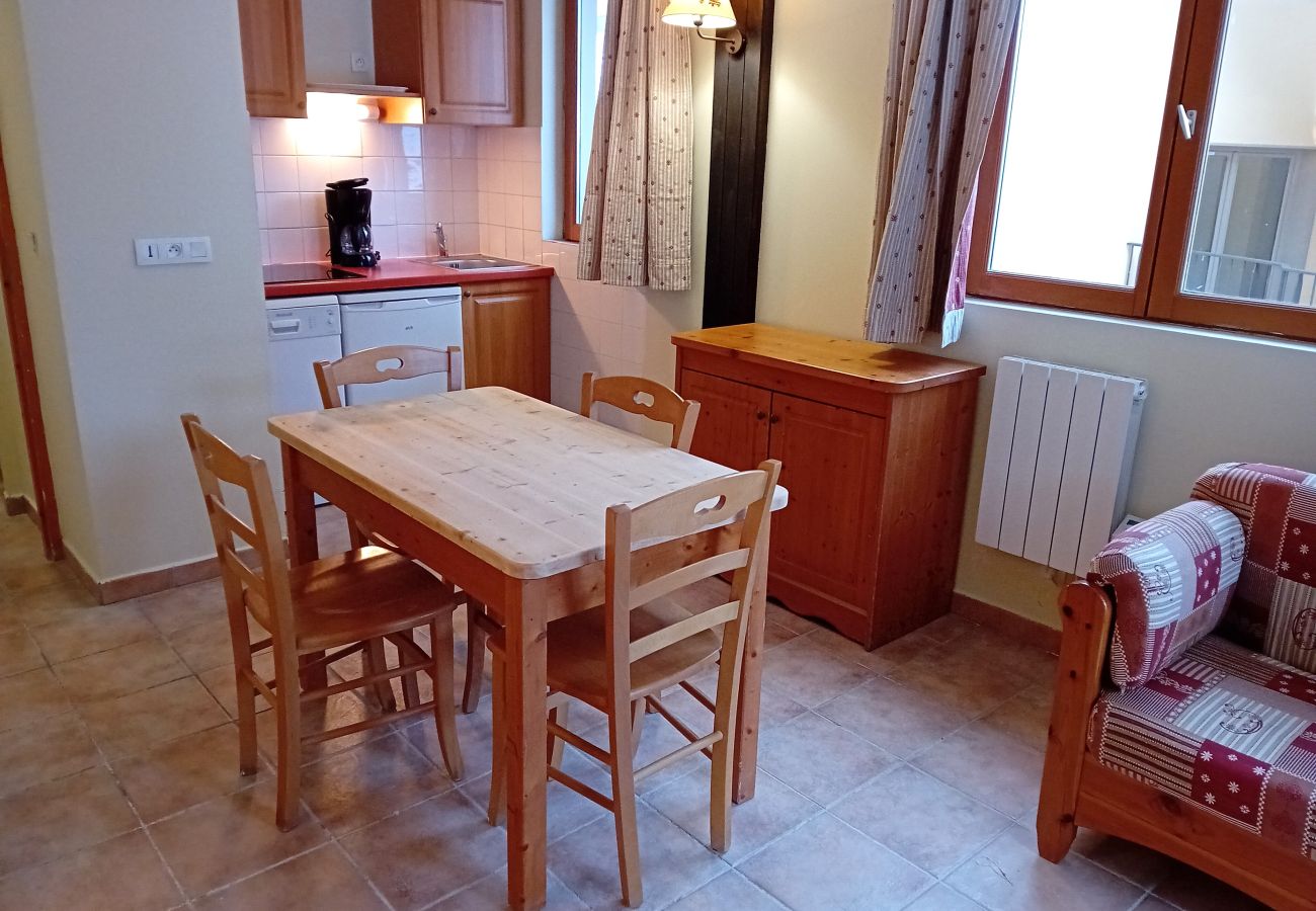 Kitchen Apartment Terraces E 309 in Termignon, France