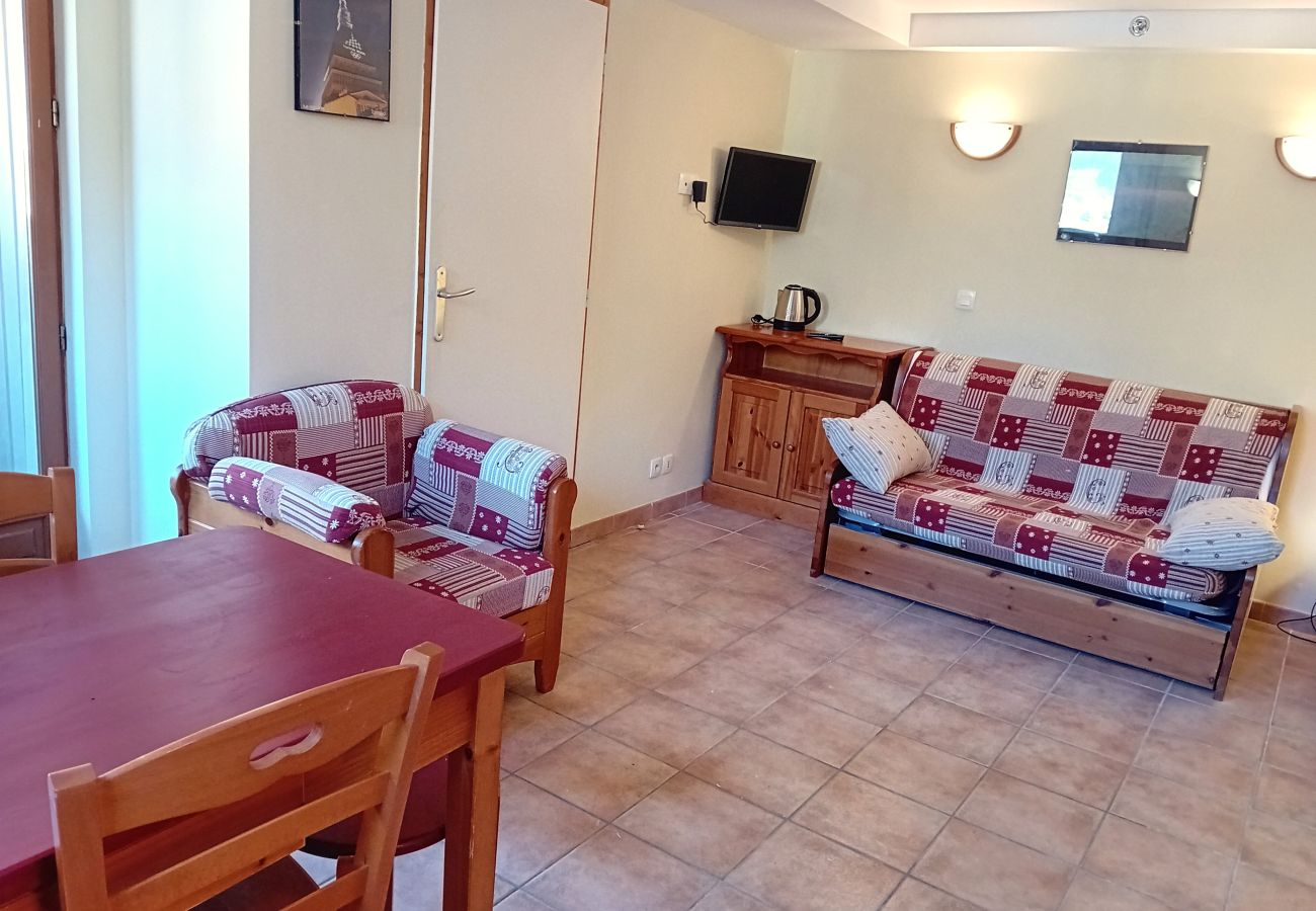 Apartment in Val Cenis - Terrasses D 206 - PARC NAT. VANOISE appart. 4 pers