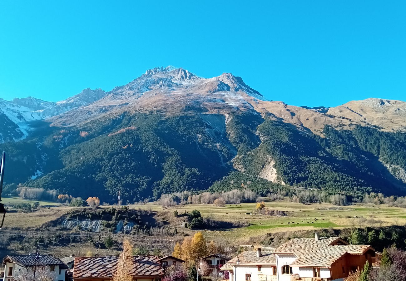 Apartment in Val Cenis - Terrasses F 004 - PARC NAT. VANOISE appart. 6 pers